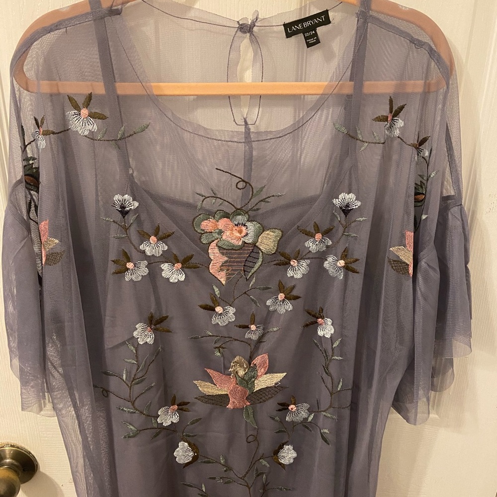 Beautiful Delicate Two Piece Blouse - image 1